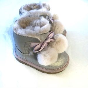 UGG kids K Gita Metallic Pull-on boot.